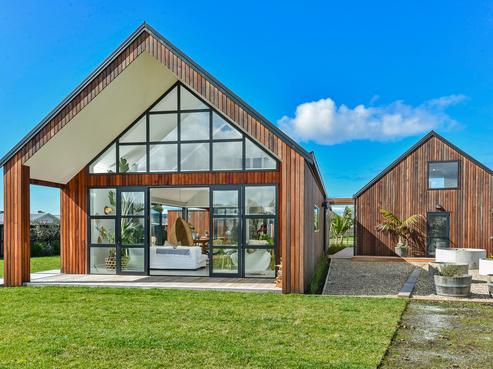 4 Shearwater Lane, Point Wells