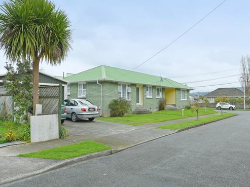 12 Glen Alice Grove, Naenae