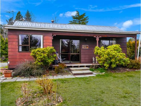 37 Jollie Road, Twizel