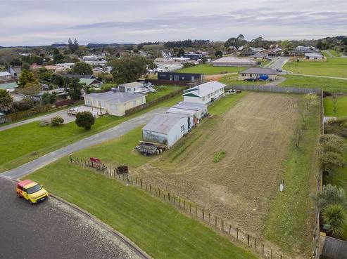 6 Ludlam Way, Otaki