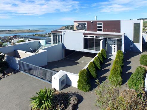 91 Glenstrae Road, Redcliffs