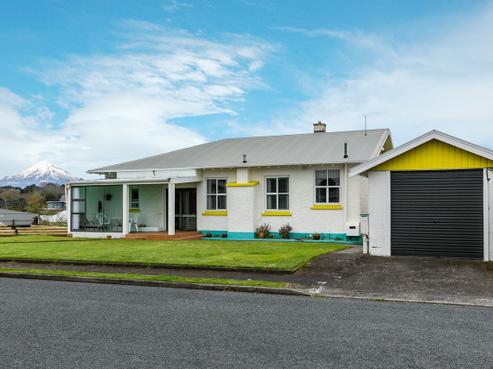 10 Baring Terrace, Strandon