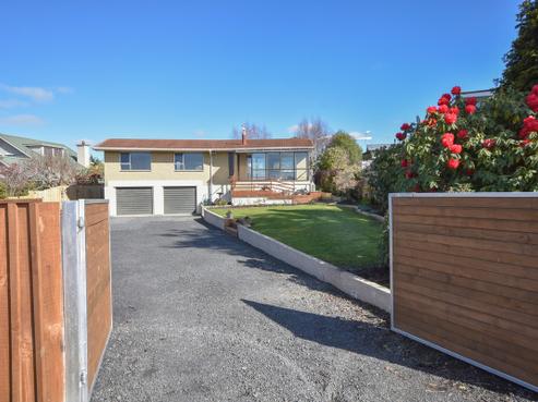 42 Howorth Road, Fairfield