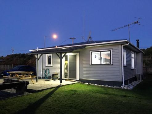 434 Main South Road, Paroa