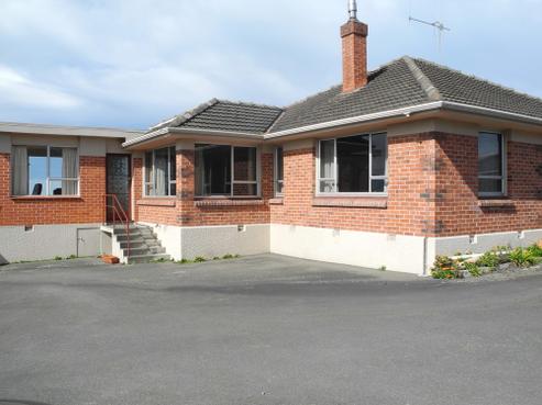 21A Maltby Avenue, West End