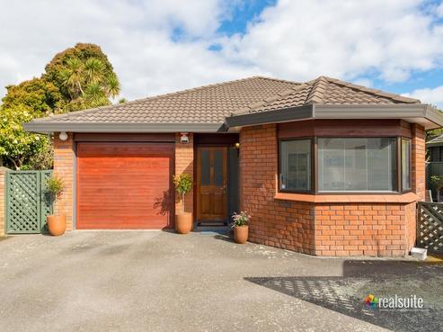 2/20 Mahoe Street, Central Hutt