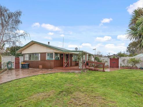 11 Pikes Track, Kainga