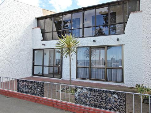455 Marine Parade, Napier South