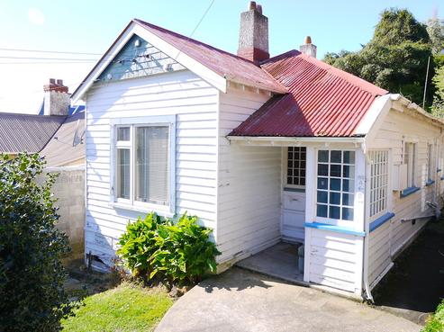 66 Hazel Avenue, Caversham