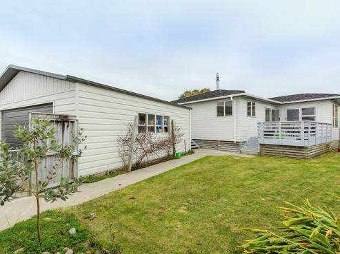 15 Makere Street, Waitara