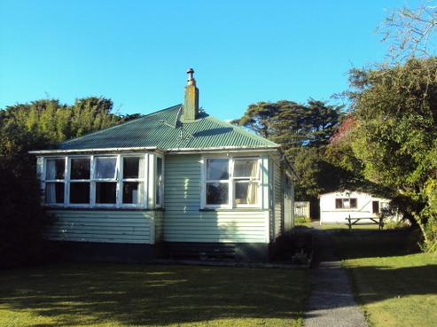 8 Substation Road, Waimangaroa