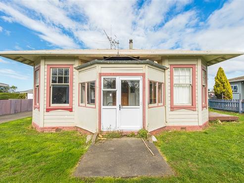 16 Tongariro Street, Castlecliff