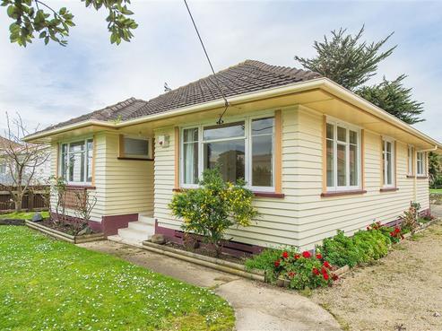 23 Mosston Road, Castlecliff