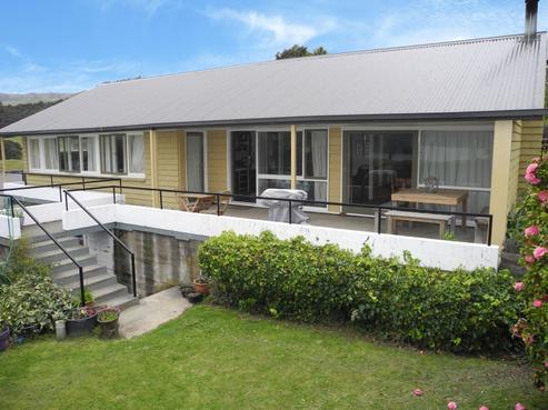 17 Watson Street, Akaroa