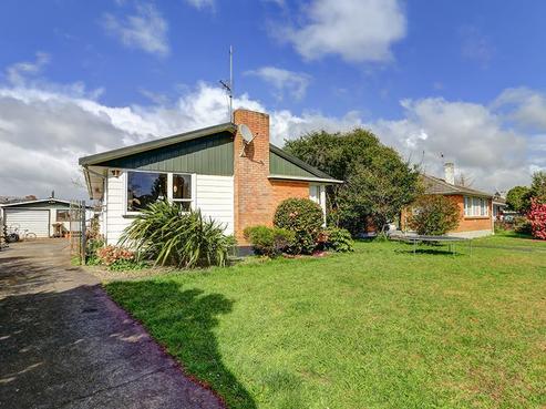 16 Ruapehu Street, Chartwell