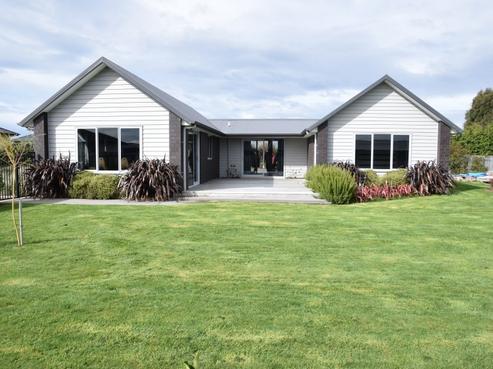 26 Majestic Chance, Tisbury
