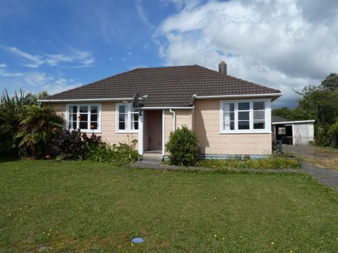 16 Riley Place, Westport