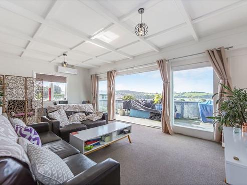 36A Everard Avenue, Army Bay