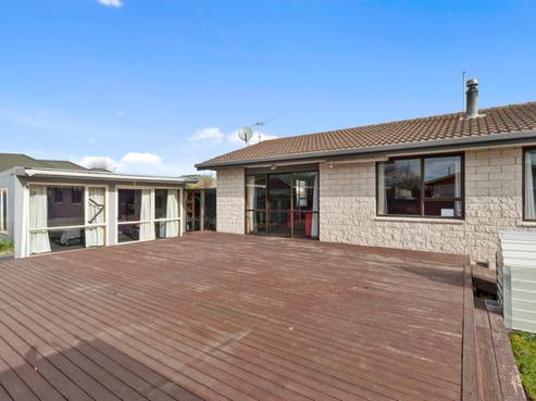 12 Raymond Road, Bromley