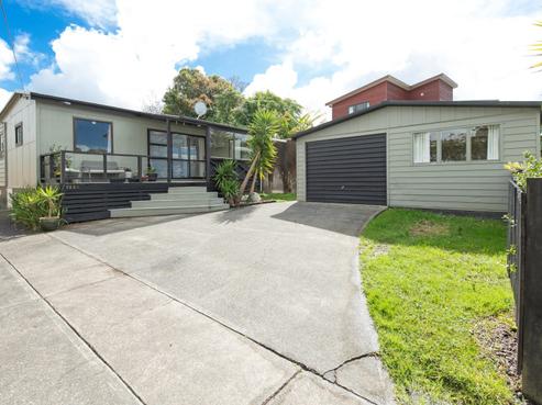 922A Whangaparaoa Road, Manly