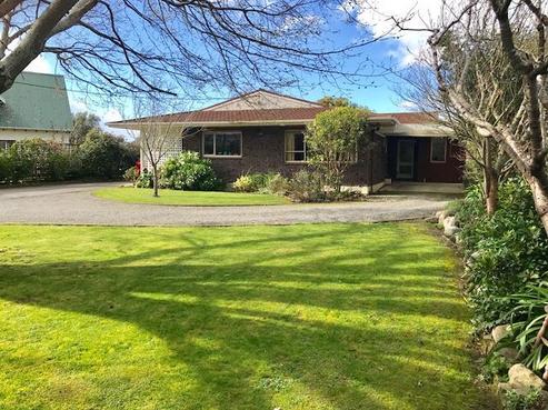 81 Dublin Street, Martinborough