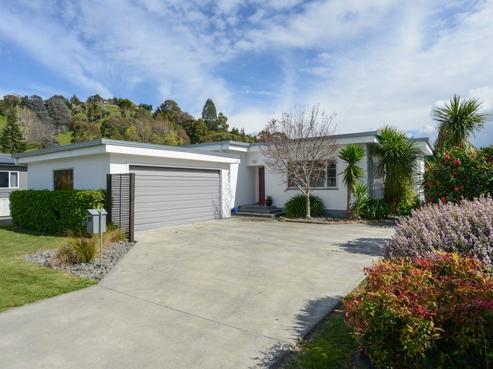 37 Harpham Street, Taradale