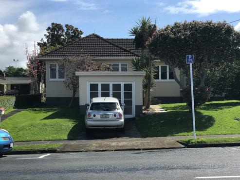 14 Williamson Avenue, Belmont
