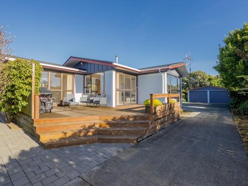 22 Winton Street, Paraparaumu Beach