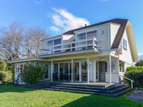 53 Simla Avenue, Havelock North