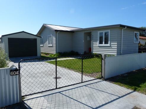 604 Buller Street, Akina