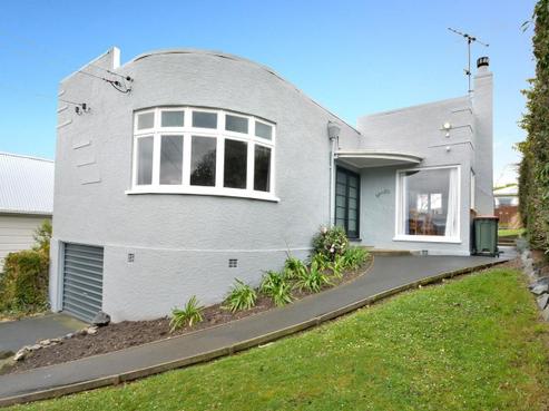 32 Argyle Street, Mornington
