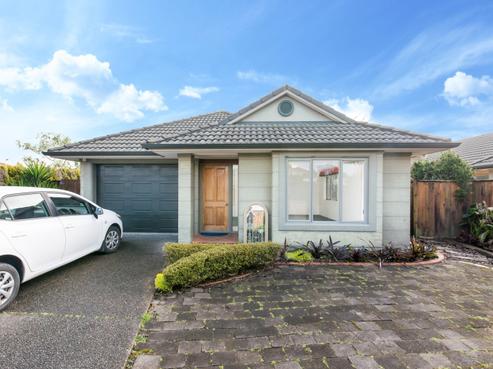 54 Taka Street, Takanini
