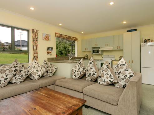 9 Chesham Avenue, Waipahihi