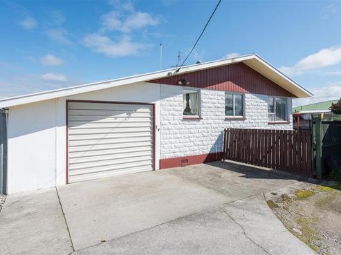 13 Hutcheson Street, Mayfield