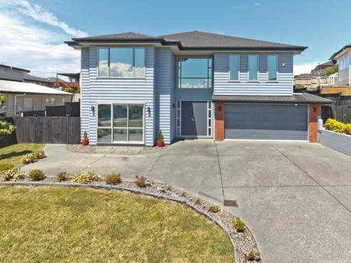 25 Major Henry Greens, Silverdale