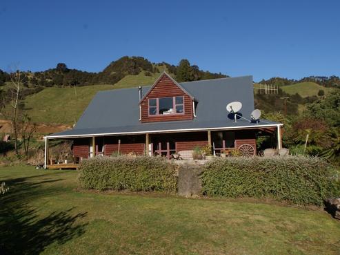 426 Pukeatua Road, Owhango