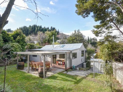 226 Fernhill Road, Fernhill/Sunshine Bay
