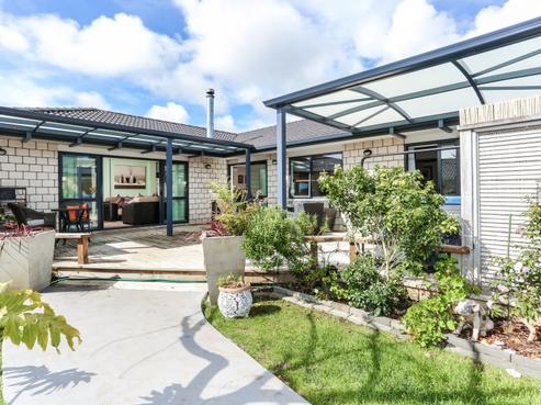 14 Mccall Drive, Waiuku