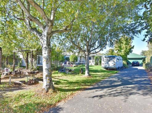9 Woodend Road, Woodend