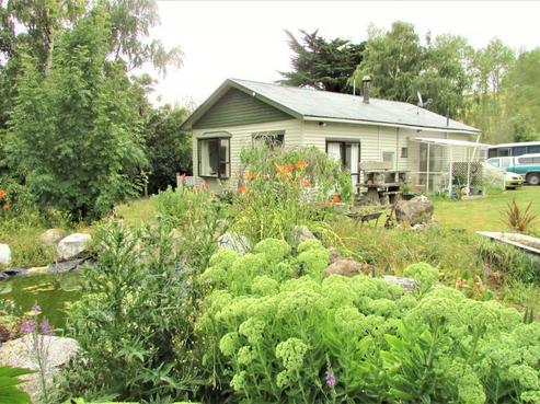 171 Ashley Gorge Road, Oxford