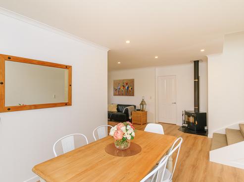 26 Kirton Drive, Riverstone Terraces
