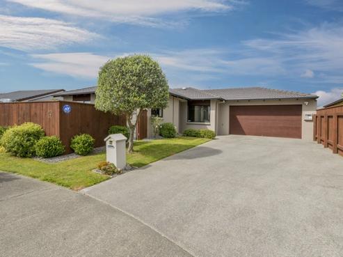 20 Central Park, Paraparaumu Beach