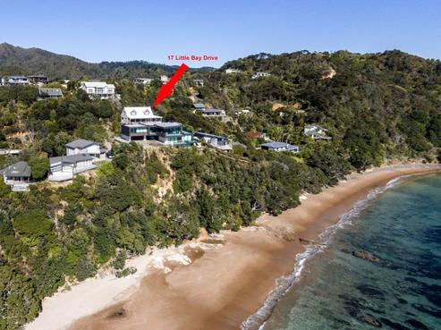 17 Little Bay Drive, Waikawau