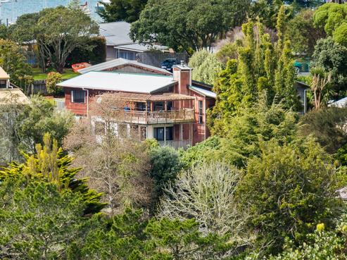 9 Stillwater Crescent, Stillwater
