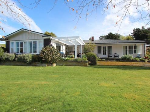 672 Ngahape Road, Central Hawkes Bay Country