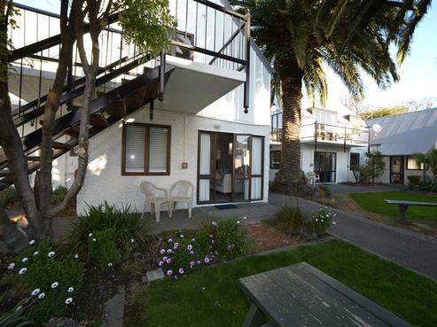 4E Aubrey Street, Akaroa