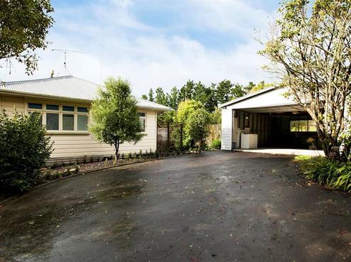 744 Horseshoe Bush Road, Waitoki