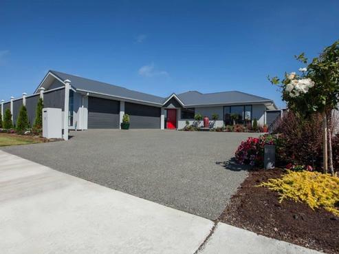 37 Beachvale Drive, Woodend Beach
