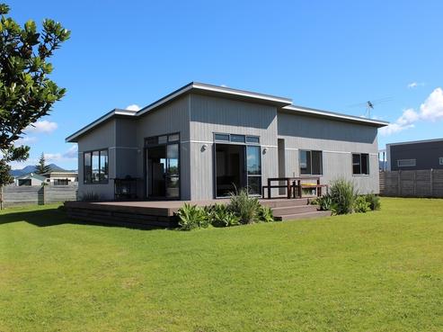 103 Karo Drive, Matarangi