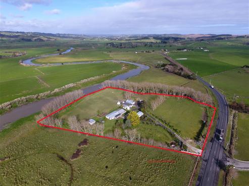 2194 State Highway 16, Helensville